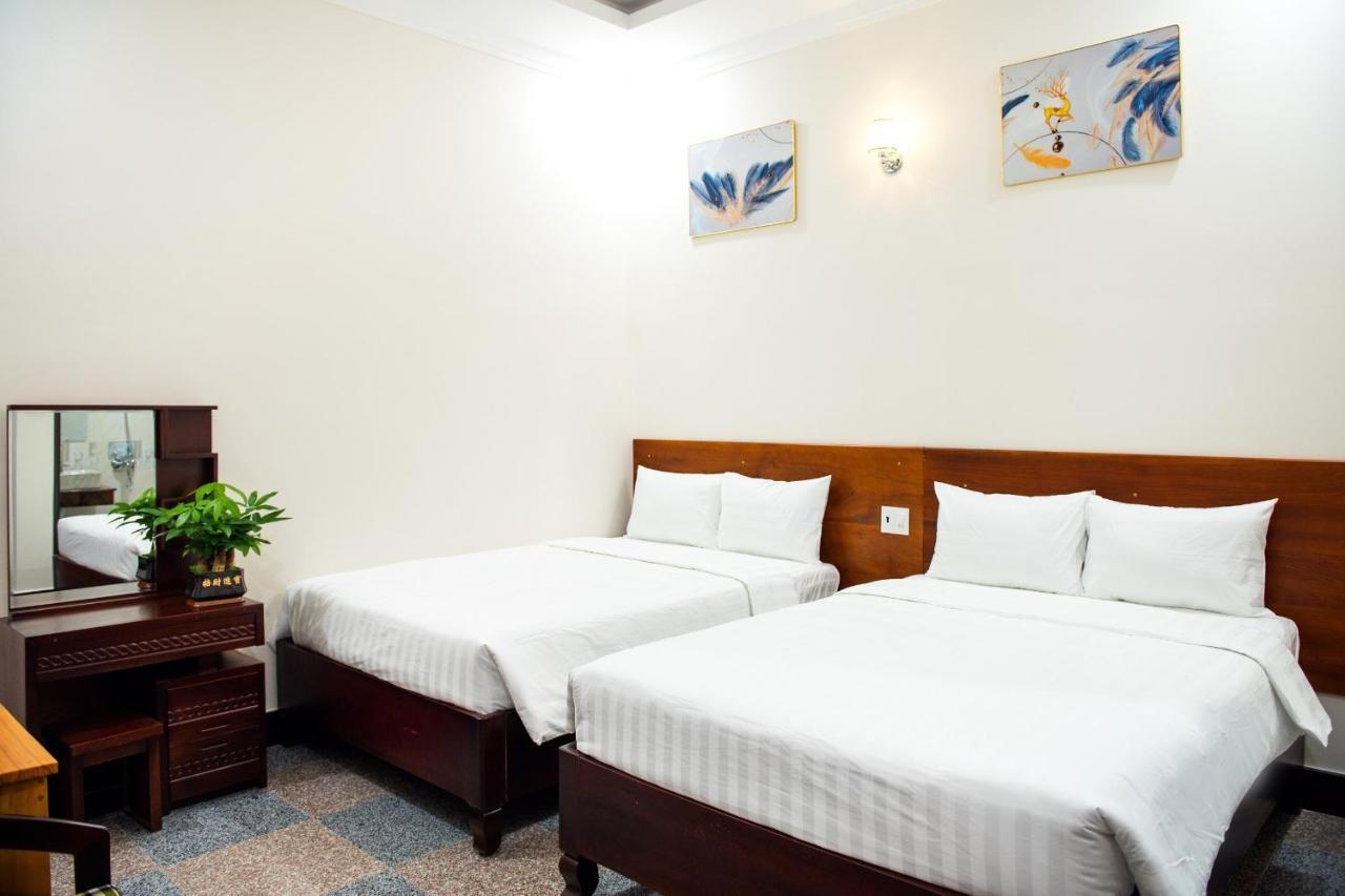 Minh Lam Hotel Pleiku Zewnętrze zdjęcie