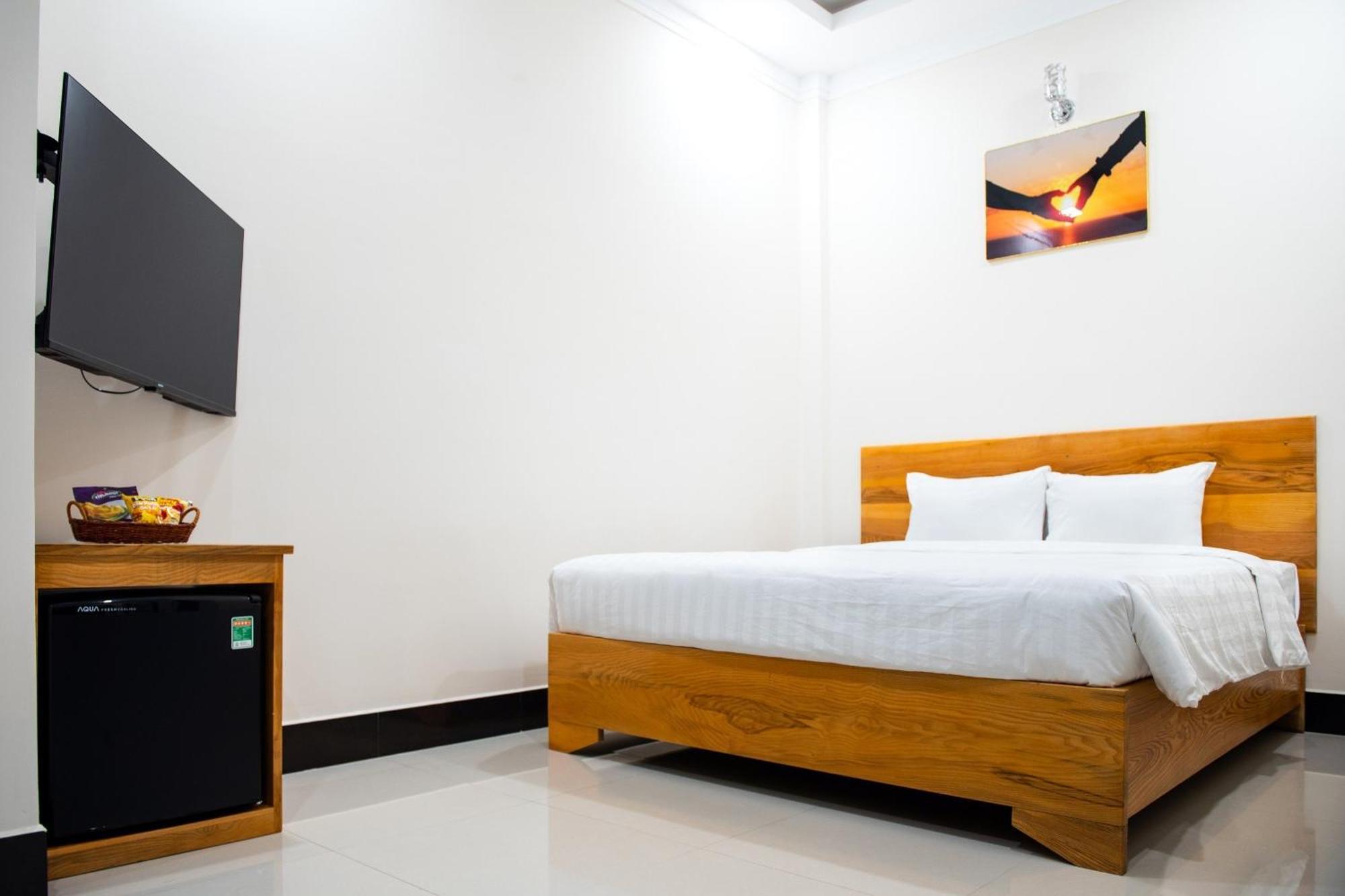 Minh Lam Hotel Pleiku Zewnętrze zdjęcie