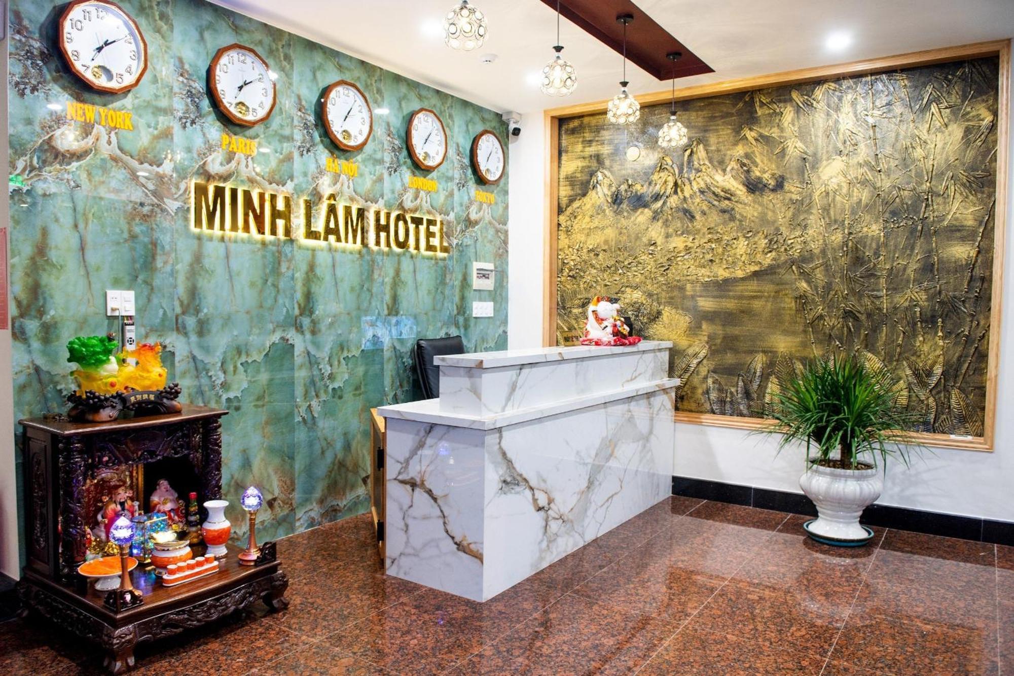 Minh Lam Hotel Pleiku Zewnętrze zdjęcie